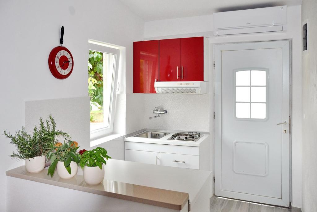 Luxury New !!! Apartment One And Only With Terrace & Free Bikes Poreč Exterior foto